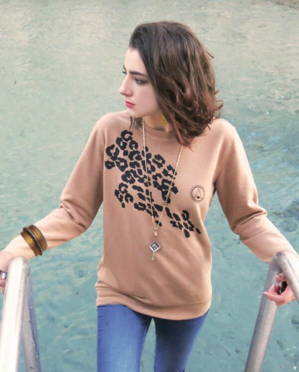 Sweat-shirt en coton bio Camel Leo impression léopard – Image 2